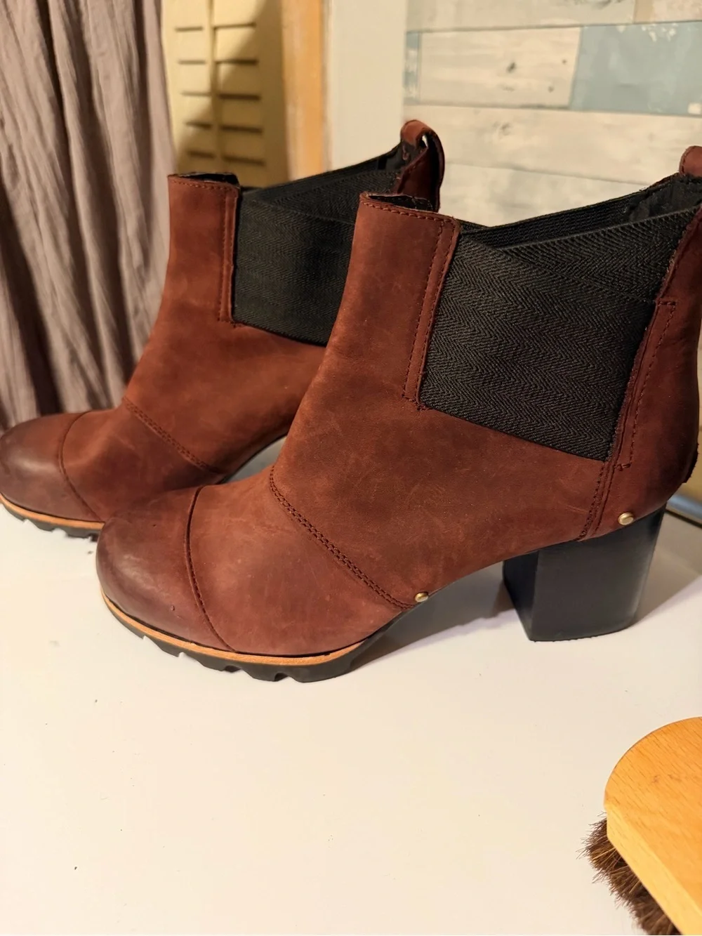 Sorel Addington Chelsea Waterproof Leather Ankle Boots Brown Women’s Size 9